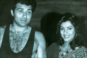 Sunny Deol Dimple Khanna spotted together, pic confirms love affair