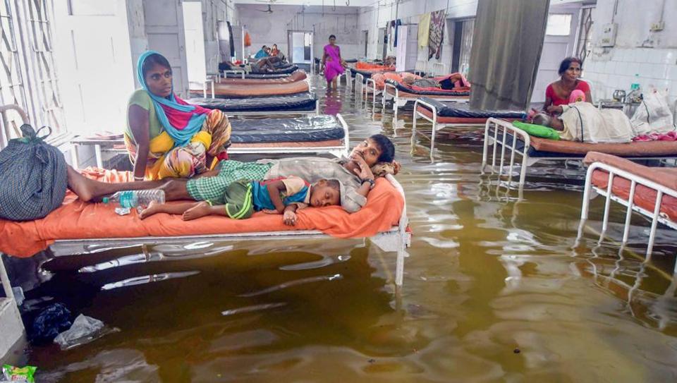 Heavy Rainfall: ICU at Patna’s hospital has patients, and fish