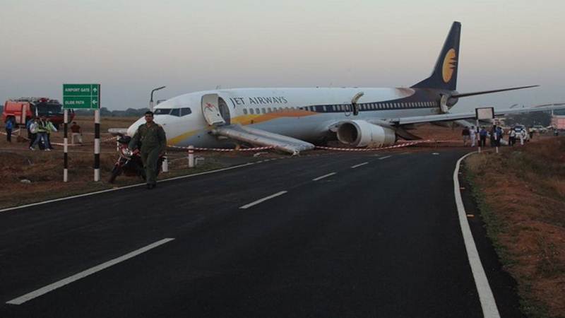 Jet Airways' Mumbai-bound flight goes off runway, passengers evacuated safely