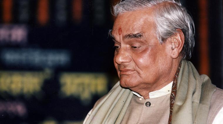 PM Modi visits AIIMS to inquire about Vajpayee's health