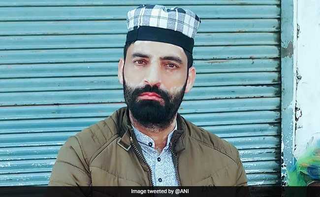 Shabir Ahmad Bhat, affiliated with the BJP was shot dead by terrorists
