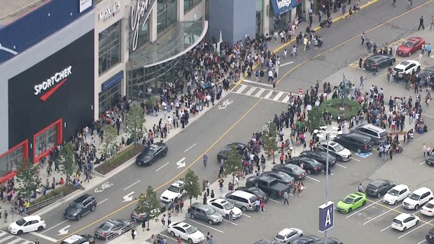 Toronto's Yorkdale Mall Evacuated After Gunshots