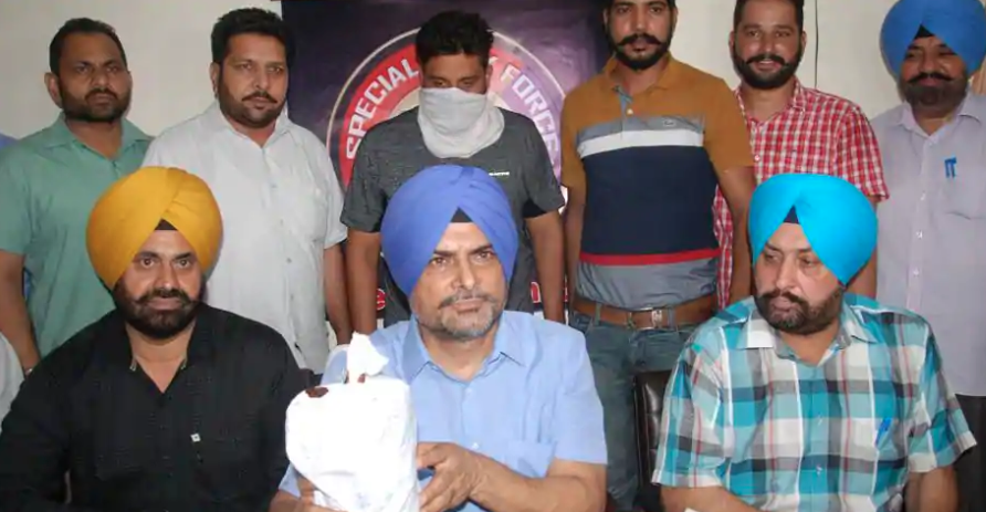 Punjab: STF Busts Heroin Racket run by inmate from Faridkot Jail