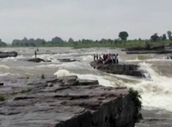Five feared drowned near waterfall in MP's Shivpuri district