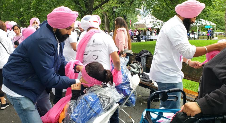 SIKHS OF NEW YORK: Tied 1500 Pink Turbans To Spread Awareness About The Breast Cancer