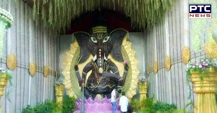 Devotees Make Lord Ganesh Sculpture Using Sugarcane; Shuns Out PoP