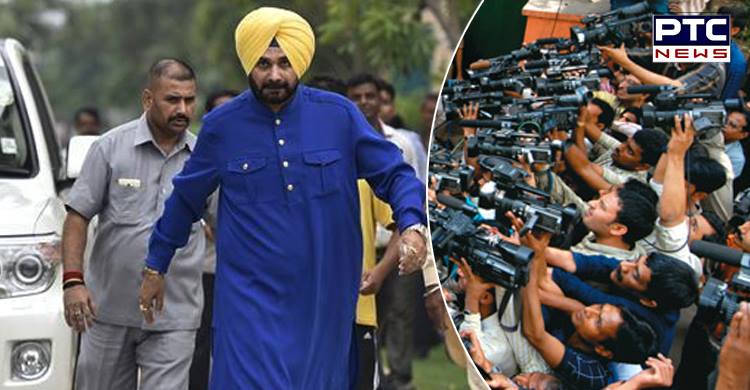 Navjot Singh Sidhu's Security Personnel Misbehaves with Media people