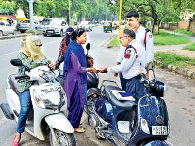 925 Women Challaned For Not Wearing Helmets in Chandigarh