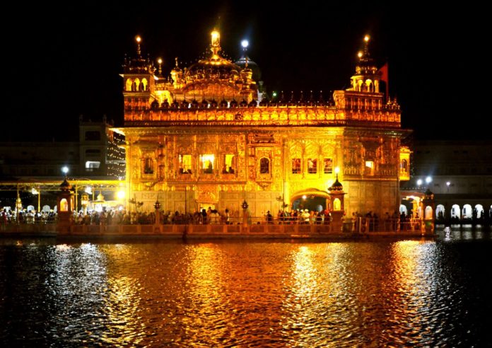 harmandir_sahib_holiday_825168