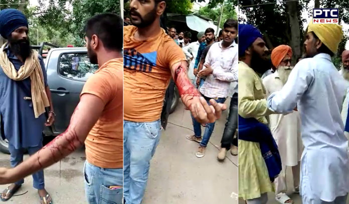 ਅਦਾਲਤ 'ਚ ਪਾਰਕਿੰਗ ਝਗੜੇ ਨੂੰ ਲੈ ਕੇ ਨਿਹੰਗ ਸਿੰਘਾਂ ਨੇ ਠੇਕੇਦਾਰ ਦਾ ਚਾੜਿਆ ਕੁਟਾਪਾ ,ਦੇਖੋ ਵੀਡੀਓ barnala-court-in-parking-dispute-nihang-singhs-contractor