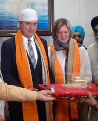 Canadian Conservative Leader Andrew Scheer visits Shri Harmandir Sahib