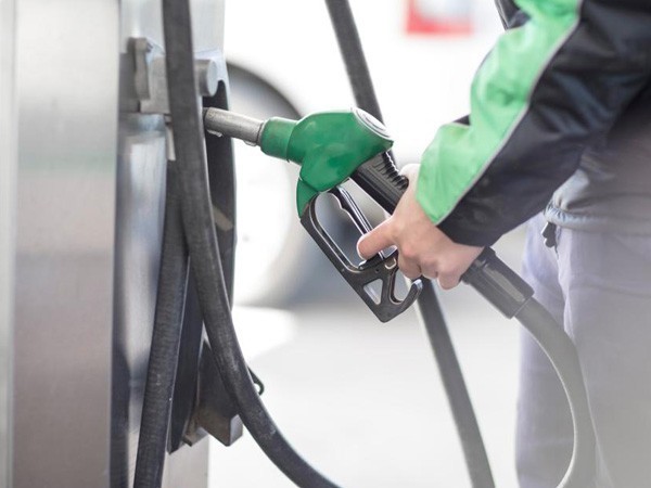 Fuel prices continue to surge on Sunday