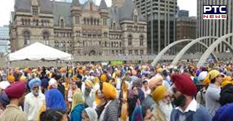 Sikh Community of Canada collects 50,000 dollars for Pakistan. Here’s why!