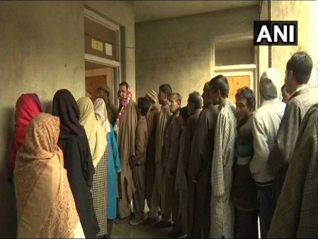 Voting underway for fifth phase of panchayat polls in Kashmir