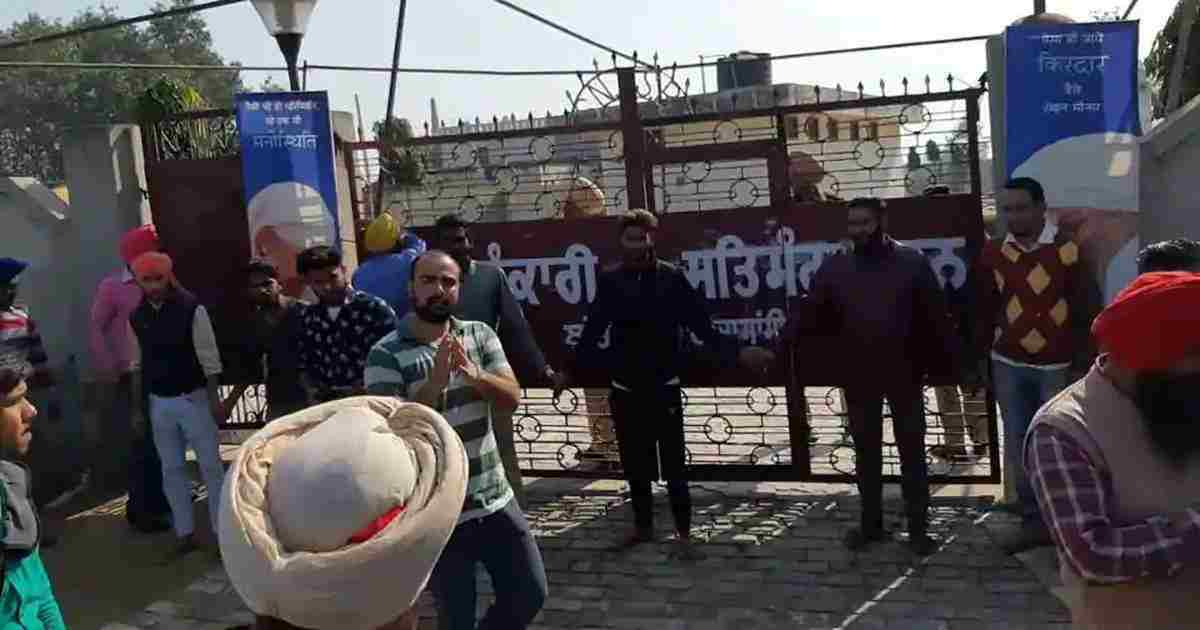 Amritsar grenade attack: Suspects Who Threw Grenade Caught on CCTV footage