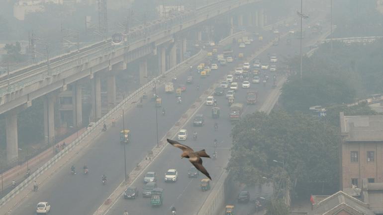 Day after Diwali, air pollution reaches 'dangerous' level in Delhi