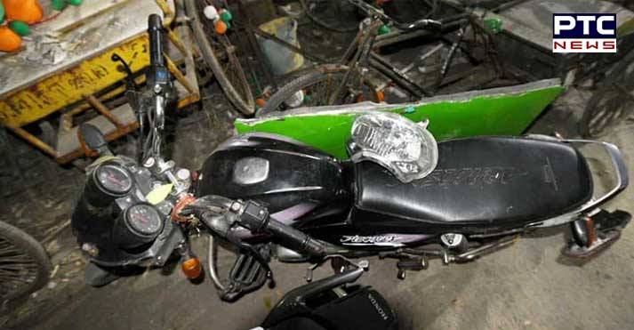 Delhi teen on joyride on father's bike dies in crash
