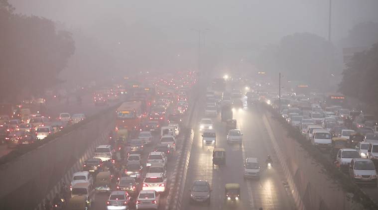 Day after Diwali, Delhi's Air Quality remains 'very poor' with an AQI of 327