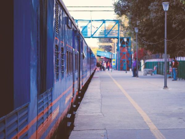 Panj Takht Express-Special Tourist Train