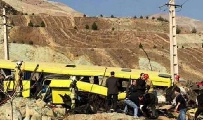 10 dead in bus crash at Iran university