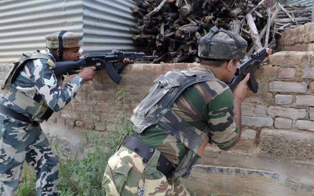 Jammu and Kashmir : Encounter breaks out in Shopian