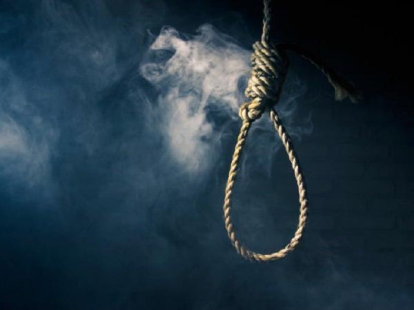 Ludhiana : 19-year-old MBBS student hangs himself