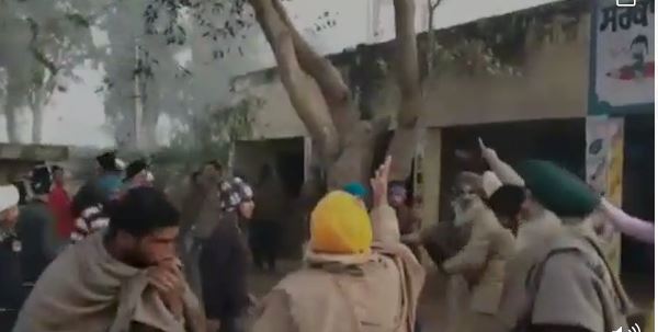 Congressmen try to capture booths in Rooreasal Village in Khadur Sahib
