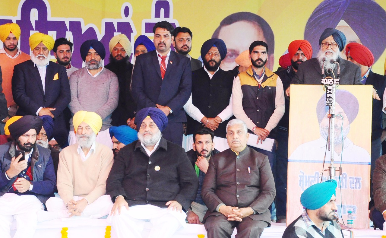 Congress colluding with anti-Sikhs forces to grab control of Gurdhams: Parkash Singh Badal