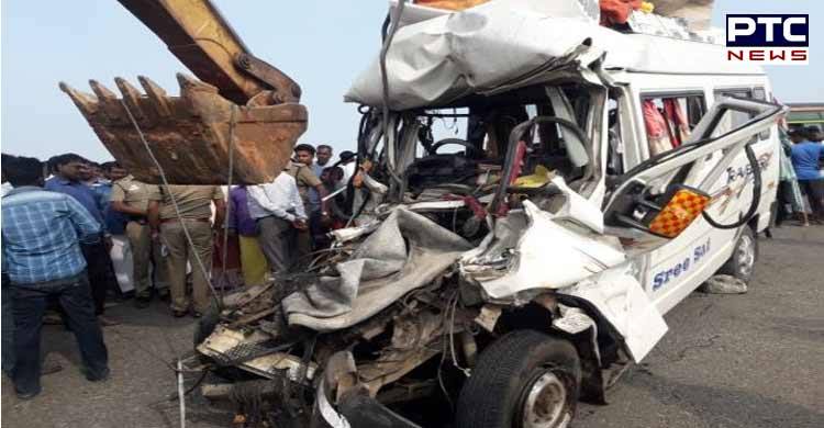 10 Sabarimala devotees killed in TN road accident