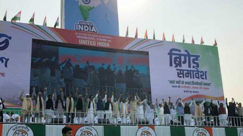 Opposition parties join hands at Mamata rally, vow to oust Modi