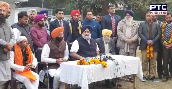 ਕਾਂਗਰਸ ਨੂੰ ਲੱਗਾ ਵੱਡਾ ਝਟਕਾ , ਕਾਂਗਰਸੀ ਯੂਥ ਆਗੂ ਰਾਜਵਿੰਦਰ ਲੱਕੀ ਅਕਾਲੀ ਦਲ 'ਚ ਹੋਏ ਸ਼ਾਮਿਲ Balachaur assembly Area Youth Leader Rajvinder Singh Lucky SAD Included