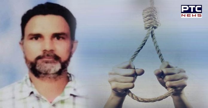 ਪੰਜਾਬ ਸਰਕਾਰ ਦੇ ਵੱਡੇ-ਵੱਡੇ ਦਾਅਵੇ ਹੋਏ ਖੋਖਲੇ , ਇਸ ਵਜ੍ਹਾ ਤੋਂ ਦੁੱਖੀ 3 ਬੱਚਿਆਂ ਦੇ ਪਿਤਾ ਨੇ ਕੀਤੀ ਖ਼ੁਦਕੁਸ਼ੀ Faridkot Village Virevala Harjeet Singh Economic hardship Suicide