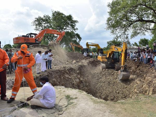 18-month-old boy falls into 60-ft borewell in Haryana; rescue operations on