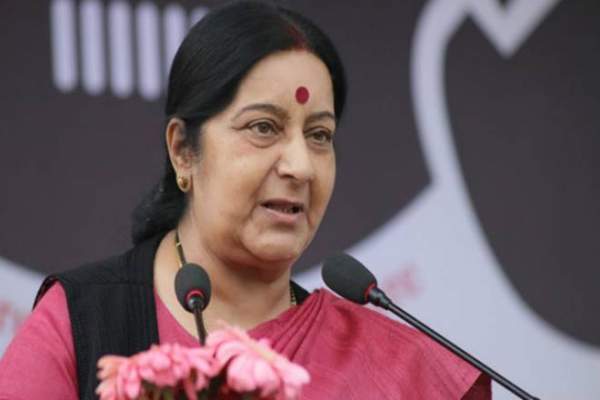 Swaraj, Pak minister in war of words over report of kidnapping of 2 Hindu girls in Sindh