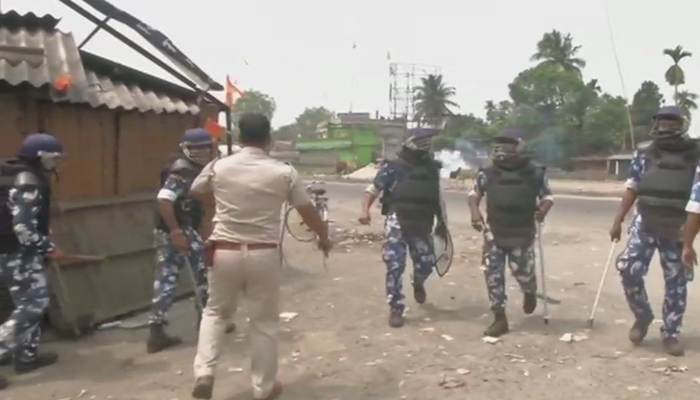 पश्चिम बंगाल में मतदान के दौरान हिंसा, सुरक्षा कर्मियों ने स्थिति पर पाया नियंत्रण