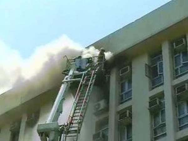 Fire breaks out on the sixth floor of Shastri Bhawan