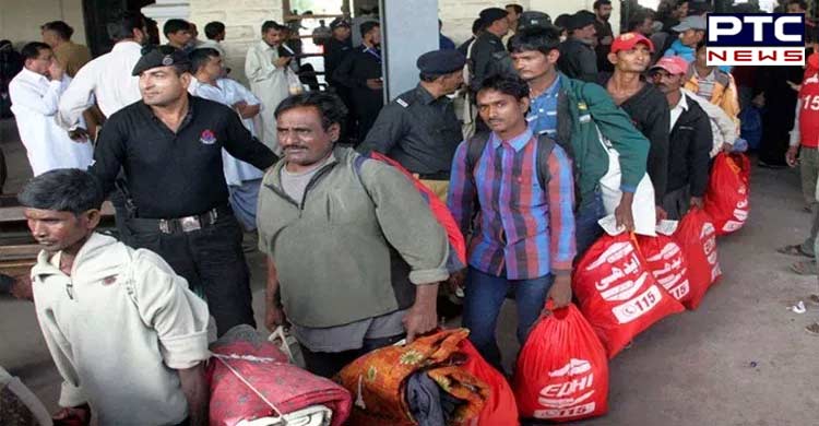 Pakistan releases 100 Indian Fishermen