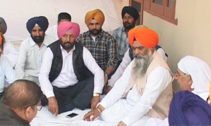 ਪ੍ਰੋ ਪ੍ਰੇਮ ਸਿੰਘ ਚੰਦੂਮਾਜਰਾ ਗੁਰਦੁਆਰਾ ਸ੍ਰੀ ਫਤਹਿਗੜ੍ਹ ਸਾਹਿਬ ਵਿਖੇ fth