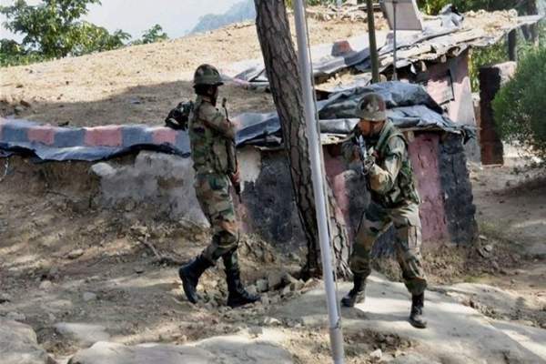 Four injured in Pakistani shelling on LoC in Poonch