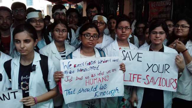 Doctors in Delhi resume duties after strike
