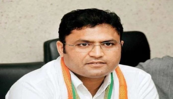 ashok-tanwar-2 ashok-tanwar-2