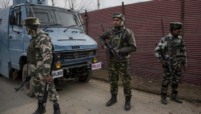 Army major killed, 3 soldiers injured in encounter in Jammu and Kashmir