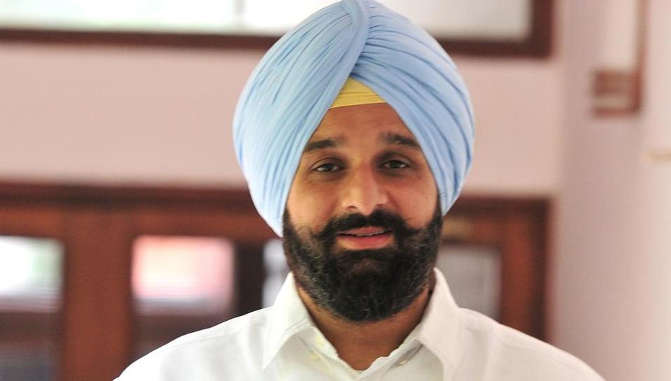 Majithia condemns Cong for celebrating day on which third ghallughara was perpetrated on Sikh nation with ‘ladoos’ in cabinet meeting
