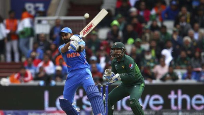 India vs Pakistan: rain stops play, Virat Kohli sails India above 300 India vs Pakistan: rain stops play, Virat Kohli sails India above 300