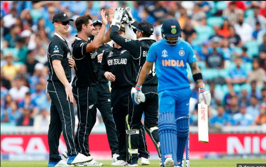 India vs New Zealand Semifinal : ਕ੍ਰਿਕਟ ਪ੍ਰੇਮੀਆਂ ਨੂੰ ਲੱਗਾ ਵੱਡਾ ਝਟਕਾ , ਨਿਊਜ਼ੀਲੈਂਡ ਨੇ ਭਾਰਤ ਨੂੰ 18 ਦੌੜਾਂ ਨਾਲ ਹਰਾ ਕੇ ਵਿਸ਼ਵ ਕੱਪ ਤੋਂ ਕੀਤਾ ਬਾਹਰ