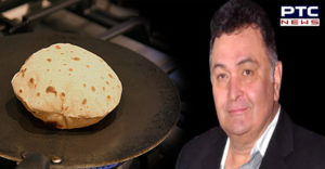 Rishi Kapoor perfect Aate Ka Phulkas at Anupam Kher apartment in New York