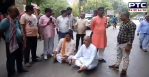 BJP leader Anil Singh road protest after his vehicle was challaned in Mirzapur district