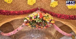 Sri Harmandir Sahib , Sri Akal Takht Sahib And Gurudwara Baba Atal Rai Sahib Ji Flower decoration