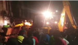 gujarat-3-storey-building-collapses-in-kheda-4-dead