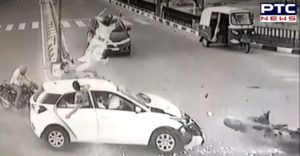 Mohali 7 Phase Light Point car Activate Collision ,Mother-daughter Death